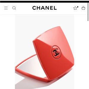 🆕💕Chanel limited edition Premiere Dame mirror💕🆕
